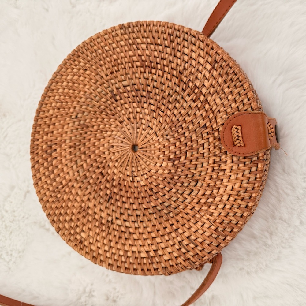 Woven Round Crossbody Bag